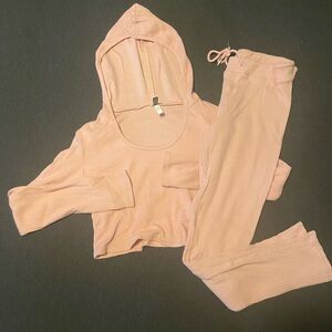 NVGTN Navi Light Pink Hooded Lounge Set